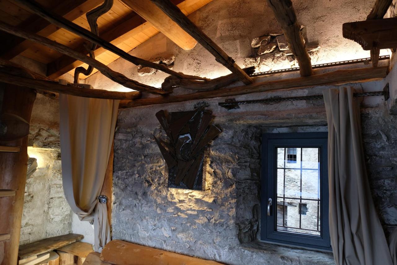 Montemezzo Le In Pietra Vista Casa de Férias